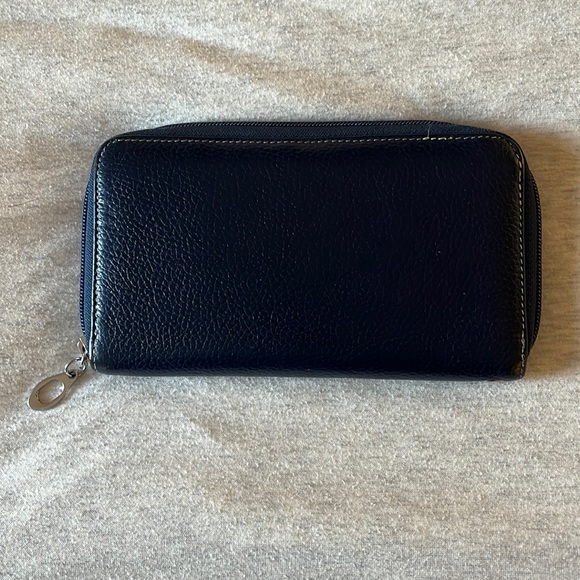Italian Wallet w/ Detachable Wrist Strap - Picture 1 of 5